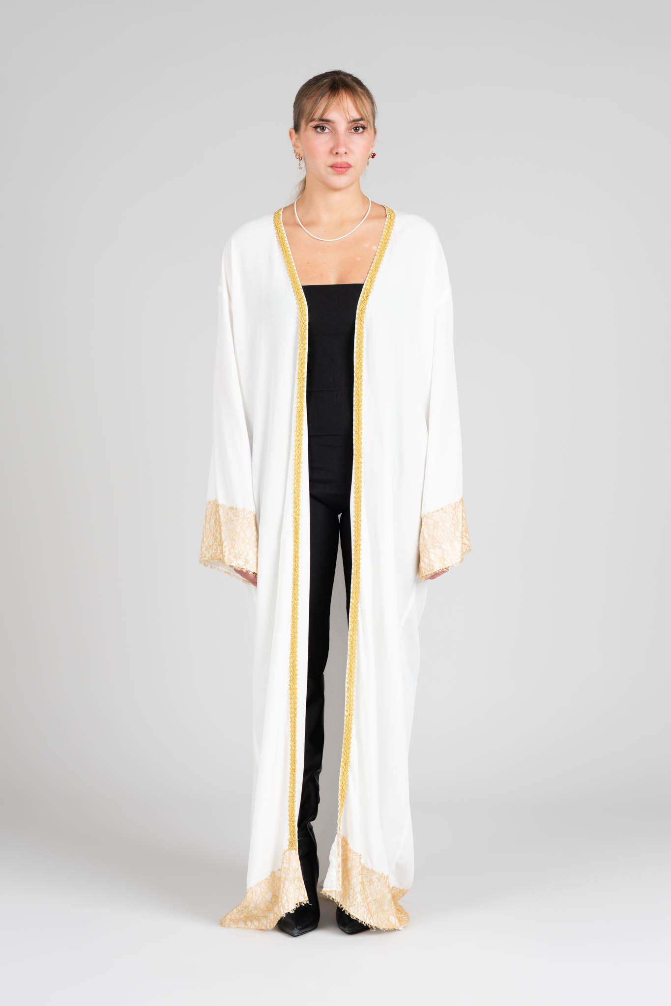 Abaya Laila