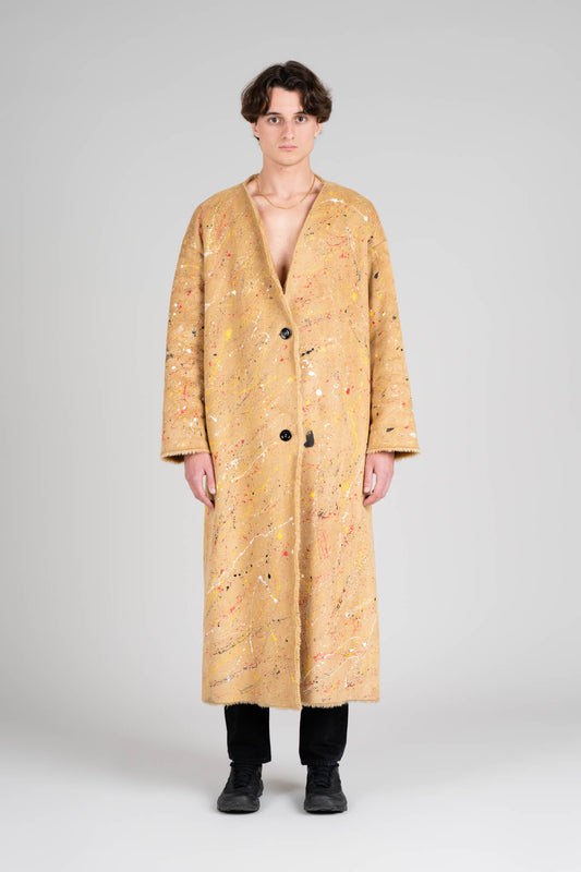 Il modello è alto 190 cm.